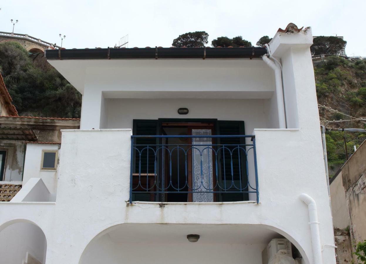 Ferienwohnung Mareblu Scilla Exterior foto